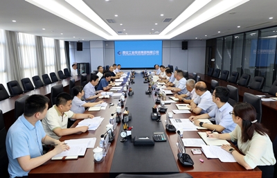 市人大财经委、常委会预算工委到耀彩网集团开展事情调研